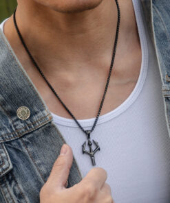 Alternative view of RGMNT Trident Pendant - Black RG126B